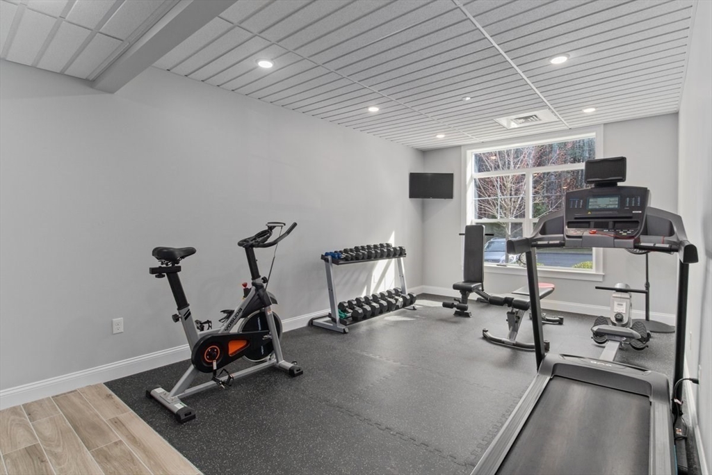 635 Old Post Road, Unit 111 Sharon, MA 02067 - Photo 29 of 32