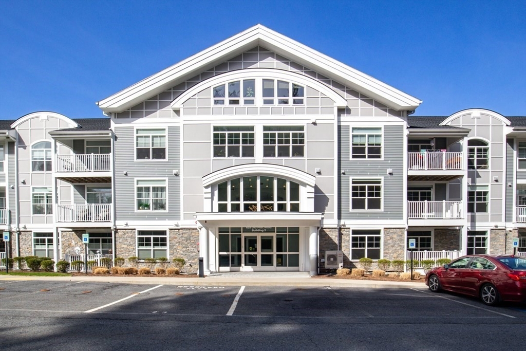 635 Old Post Road, Unit 111 Sharon, MA 02067 - Photo 6 of 32