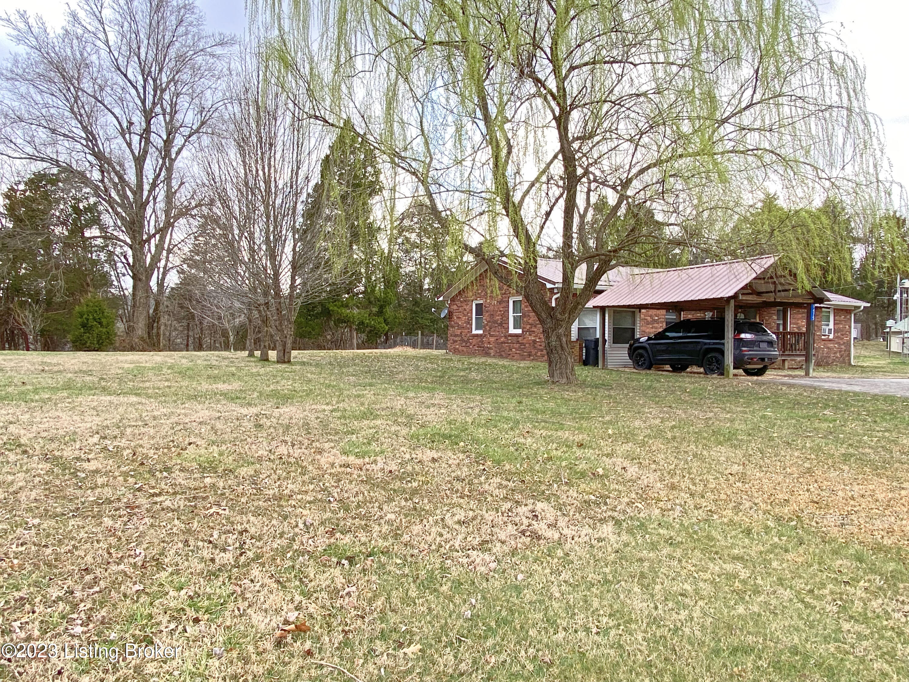 9475 Grayson Springs Road Clarkson, KY 42726 - Photo 5 of 23 Left Corner2