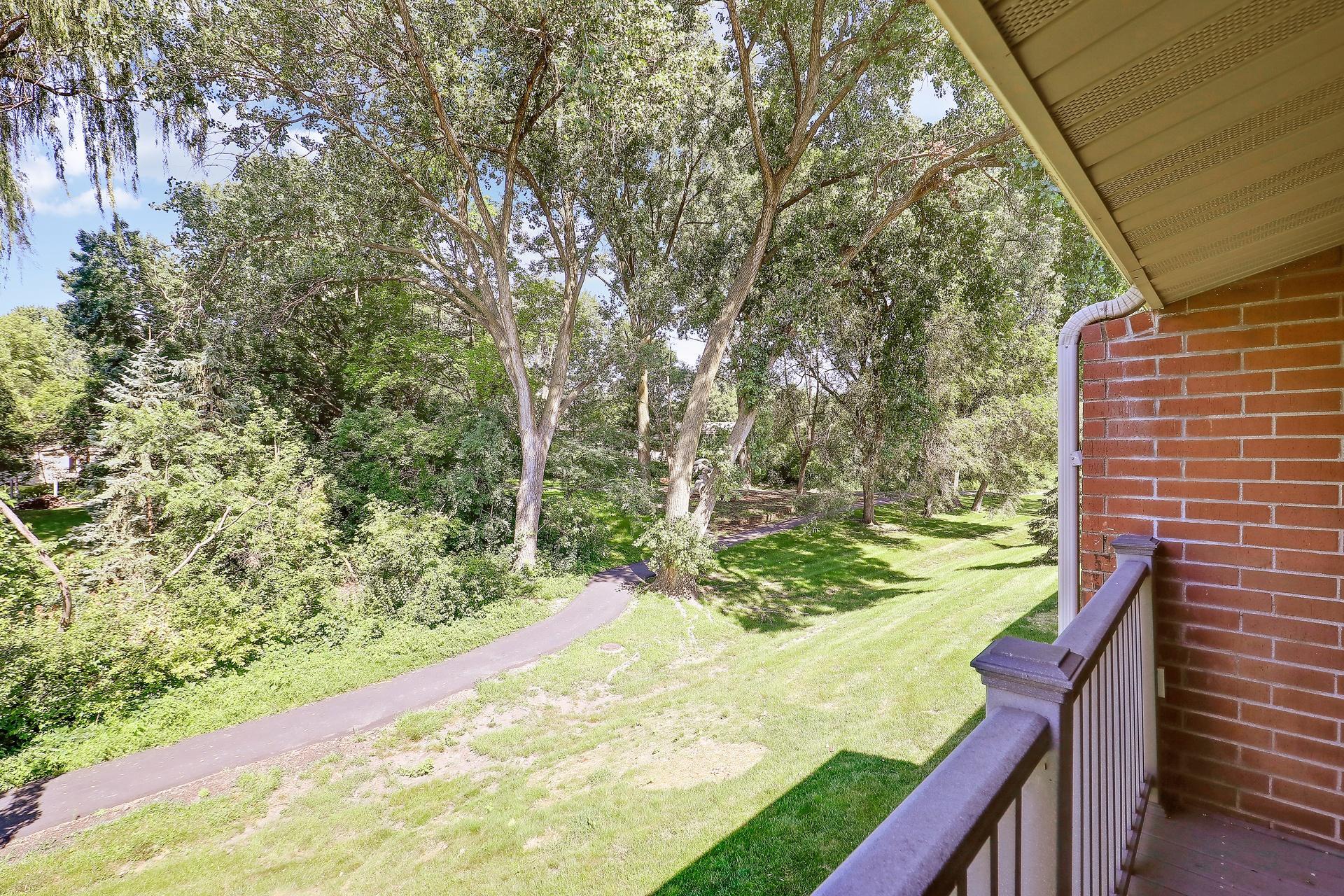110282 Village Road Chaska, MN 55318 - Photo 18 of 23