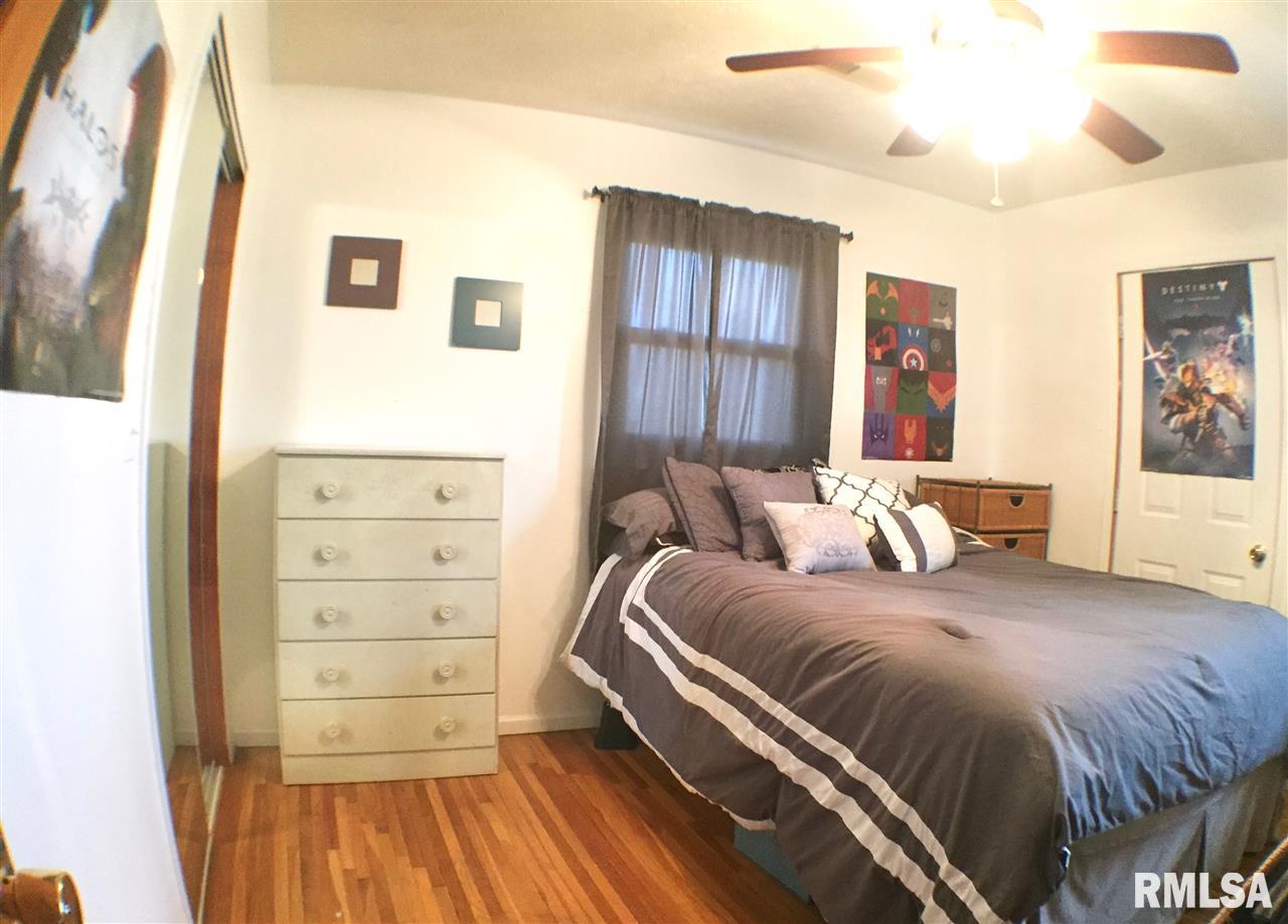 1323 Spring Bay Road East Peoria, IL 61611 - Photo 24 of 31 Gallery Image 24