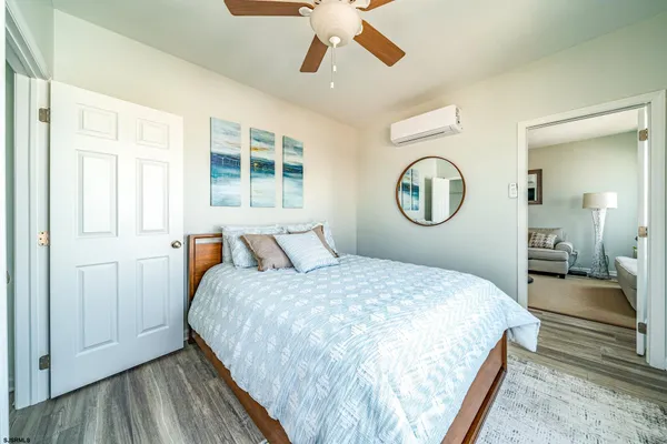 $2,200 | 986 Boardwalk, Unit A, Ocean City, NJ 08226