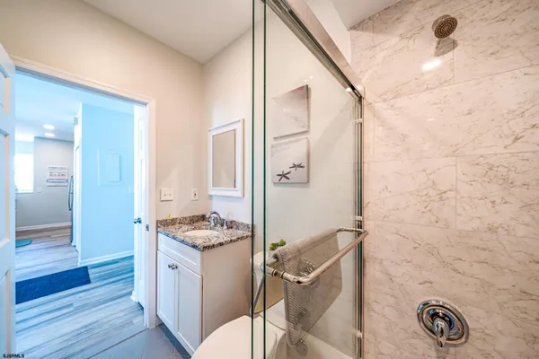 $2,200 | 986 Boardwalk, Unit A, Ocean City, NJ 08226