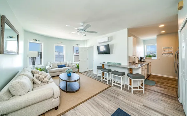 $2,200 | 986 Boardwalk, Unit A, Ocean City, NJ 08226