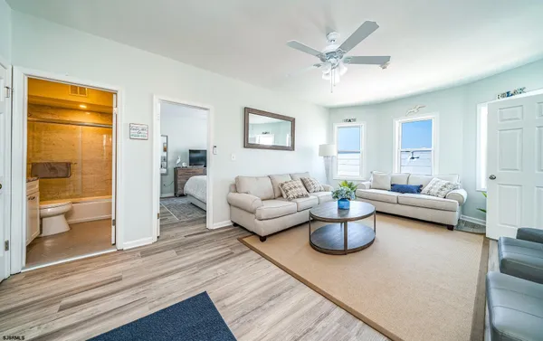 $2,200 | 986 Boardwalk, Unit A, Ocean City, NJ 08226