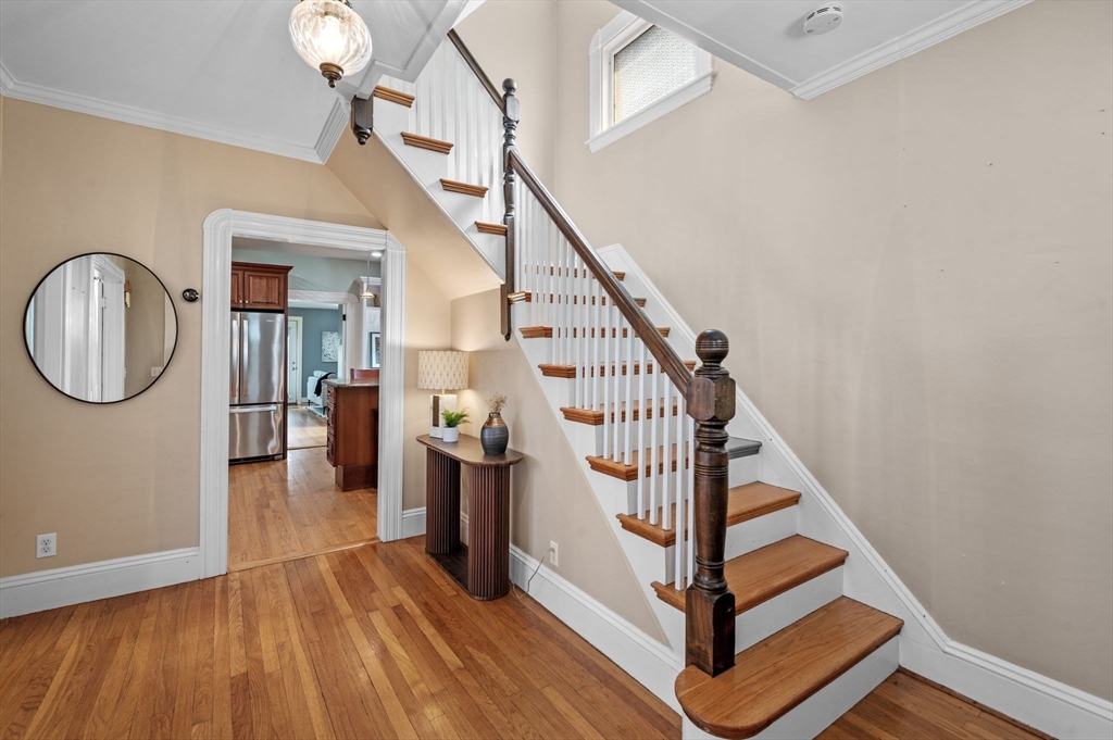2 Ellis Terrace Swampscott, MA 01907 - Photo 5 of 41