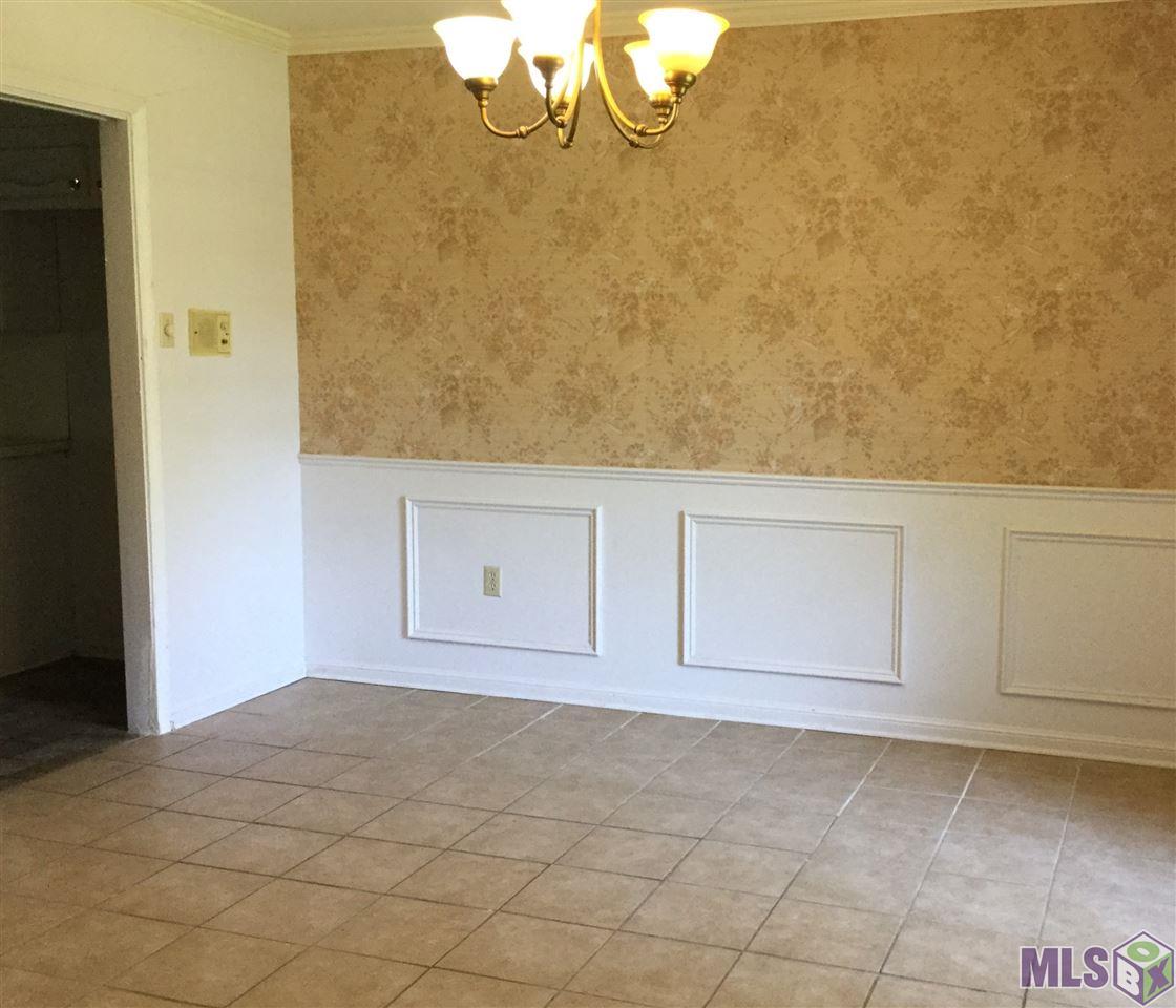 2918 Tall Timbers Road Baton Rouge, LA 70816 - Photo 3 of 9 Dinning room