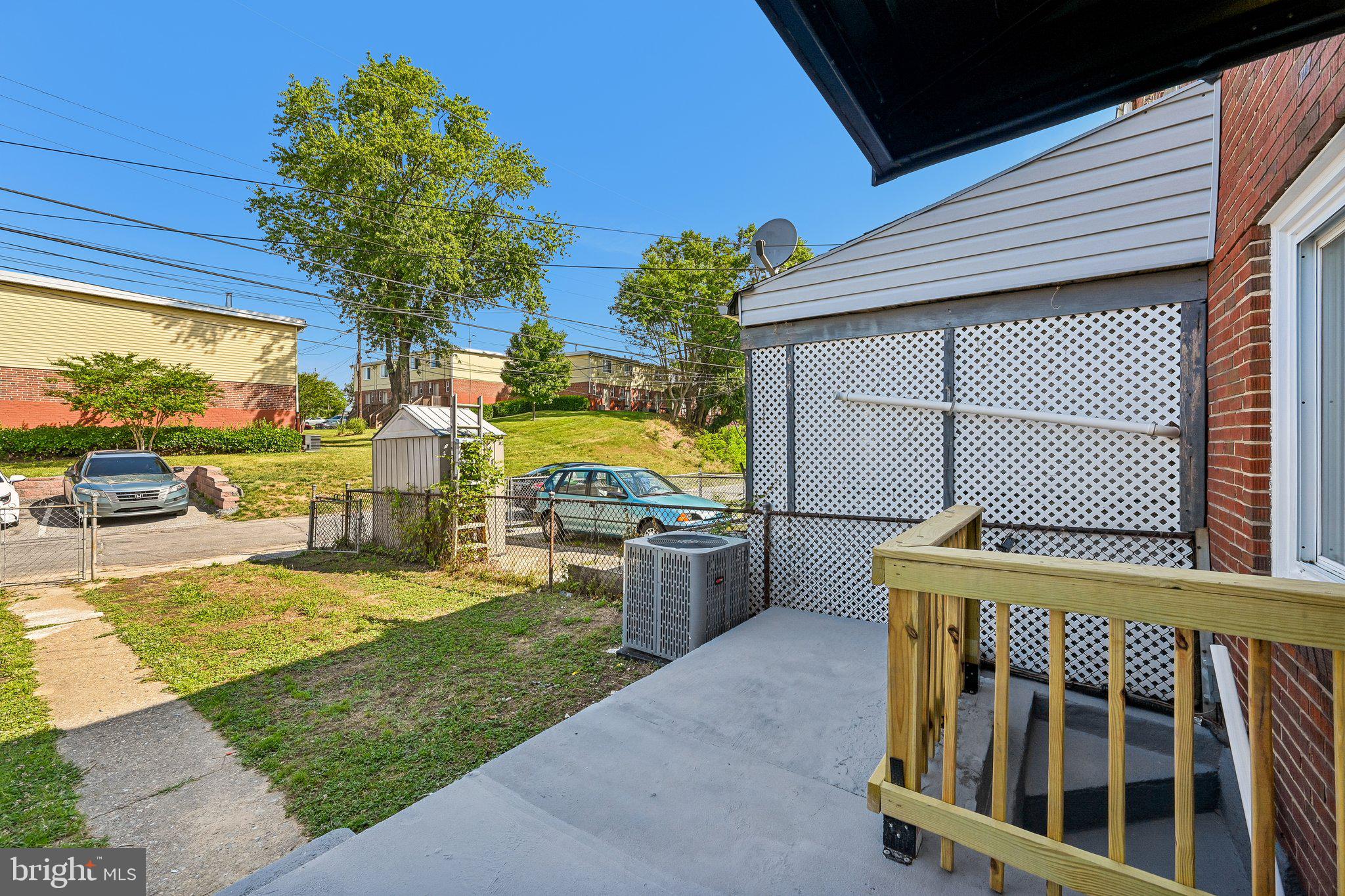 628 Roundview Road Baltimore, MD 21225 - Photo 36 of 43