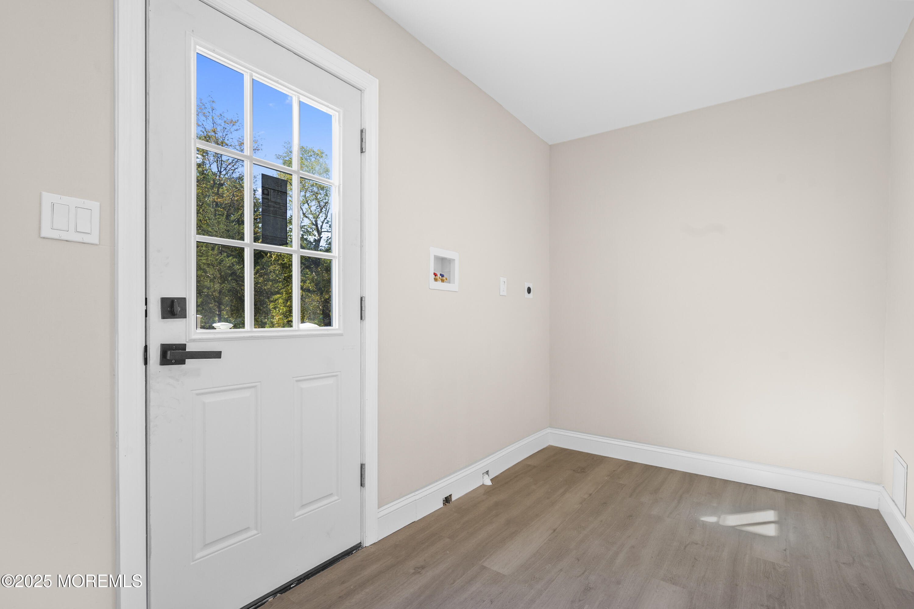 393 East Millstream Road Cream Ridge, NJ 08514 - Photo 19 of 29 DSC09643
