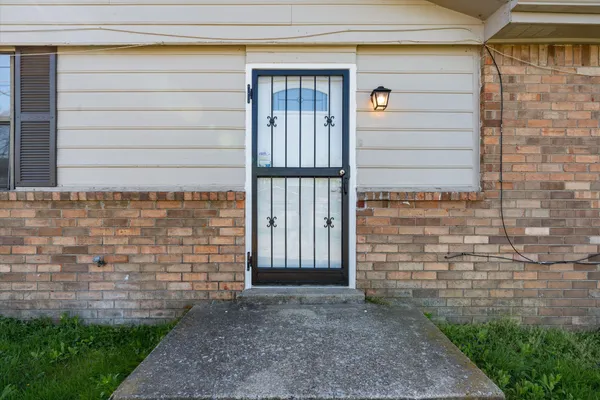 $1,500 | 3634 Village Trail, Nashville, TN 37207