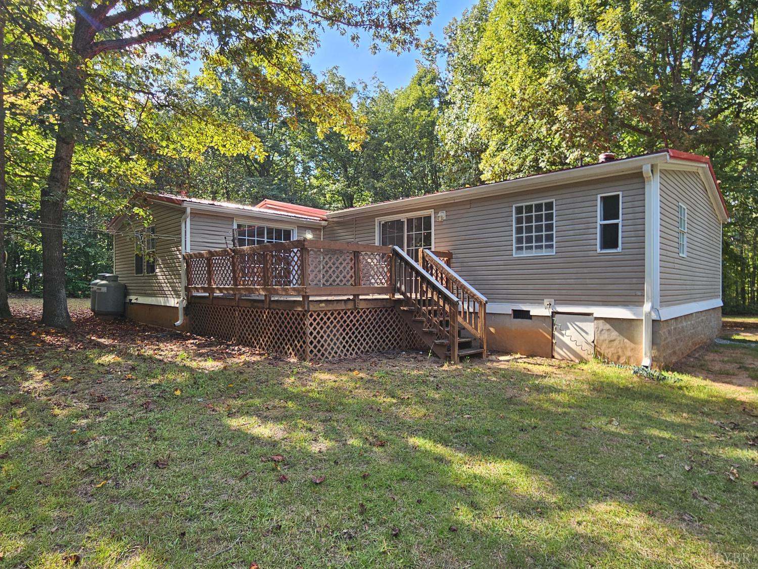 7962 Five Forks Road Farmville, VA 23901 - Photo 3 of 29 a view of a house with a yard