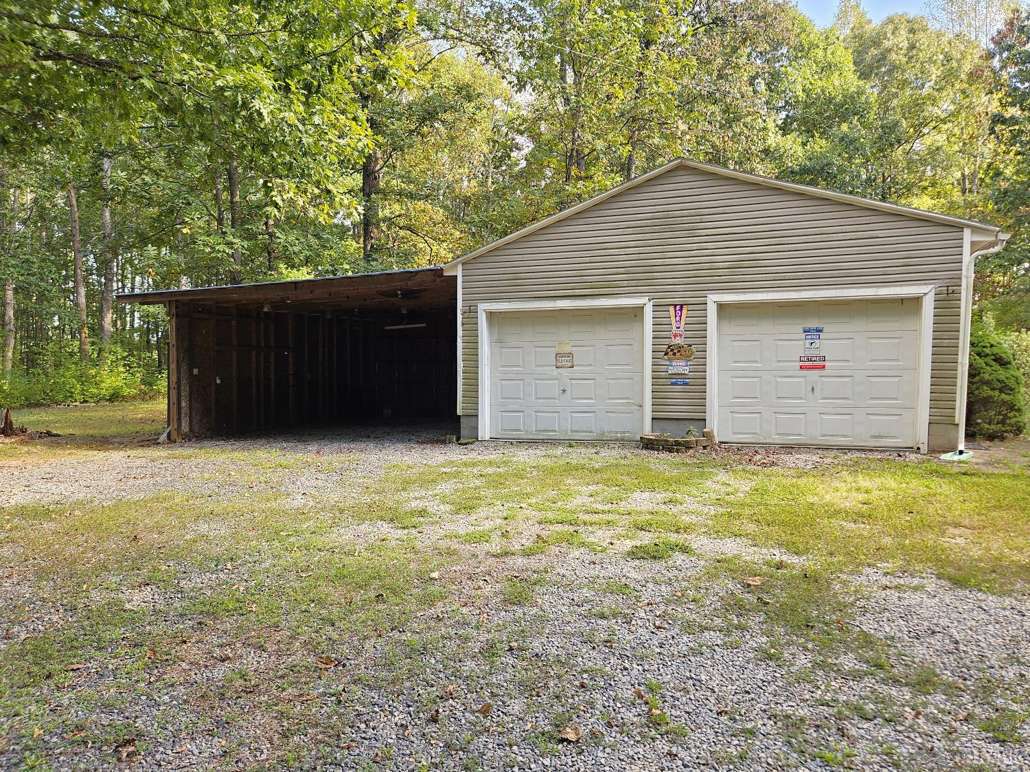7962 Five Forks Road Farmville, VA 23901 - Photo 5 of 29 a view of a backyard