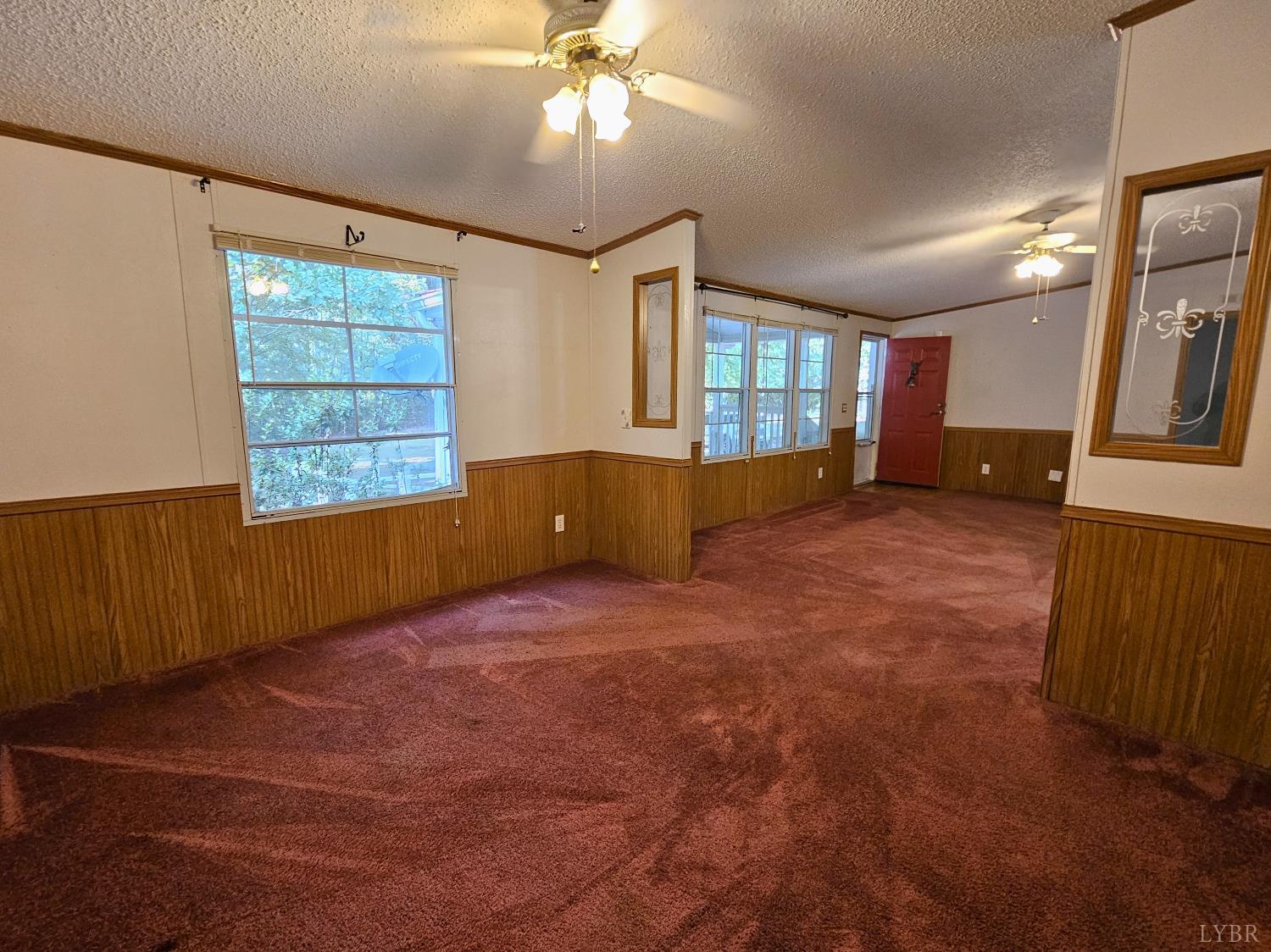 7962 Five Forks Road Farmville, VA 23901 - Photo 8 of 29 a view of an empty room with a window
