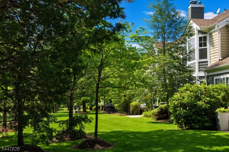 298 Greenfield Road Bridgewater, NJ 08807 - Photo 17 of 18