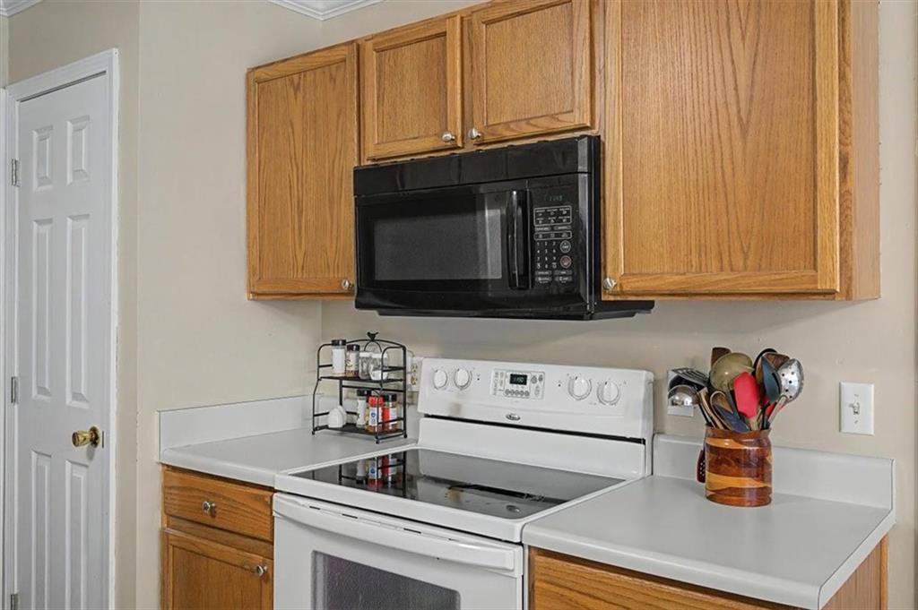 369 South Sequoyah Circle Northeast Calhoun, GA 30701 - Photo 15 of 40