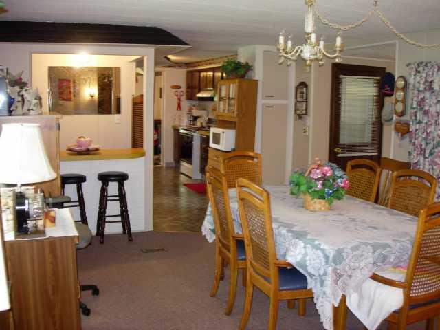 8825 North Briarhopper Road Monrovia, IN 46157 - Photo 4 of 10 Gallery Image 4