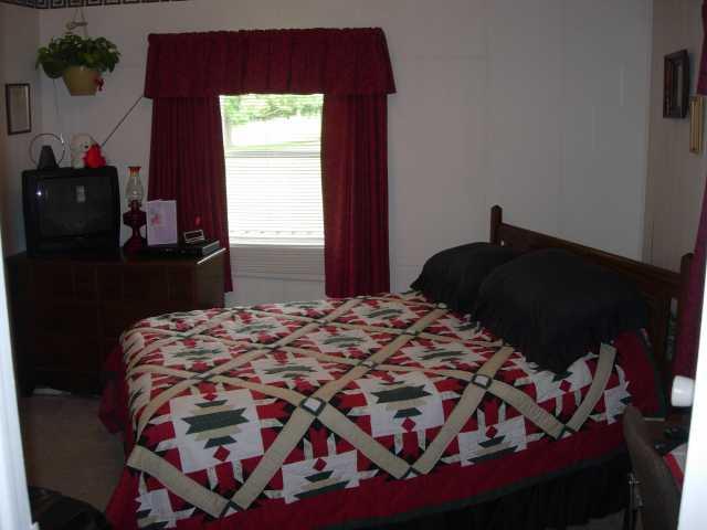 8825 North Briarhopper Road Monrovia, IN 46157 - Photo 6 of 10 Gallery Image 6