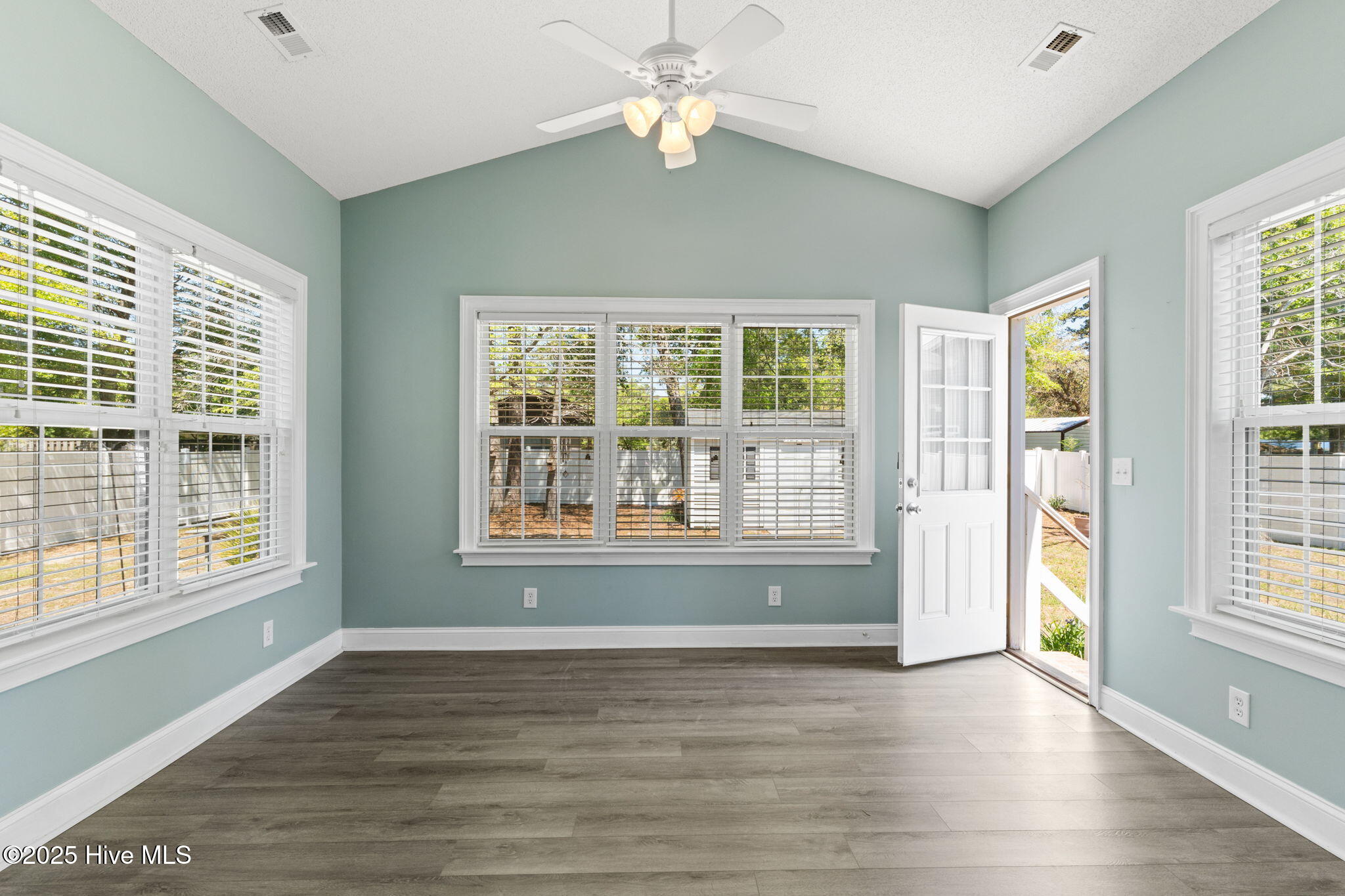 9008 Oak Ridge Plantation Drive Southwest Calabash, NC 28467 - Photo 18 of 39 Carolina Room