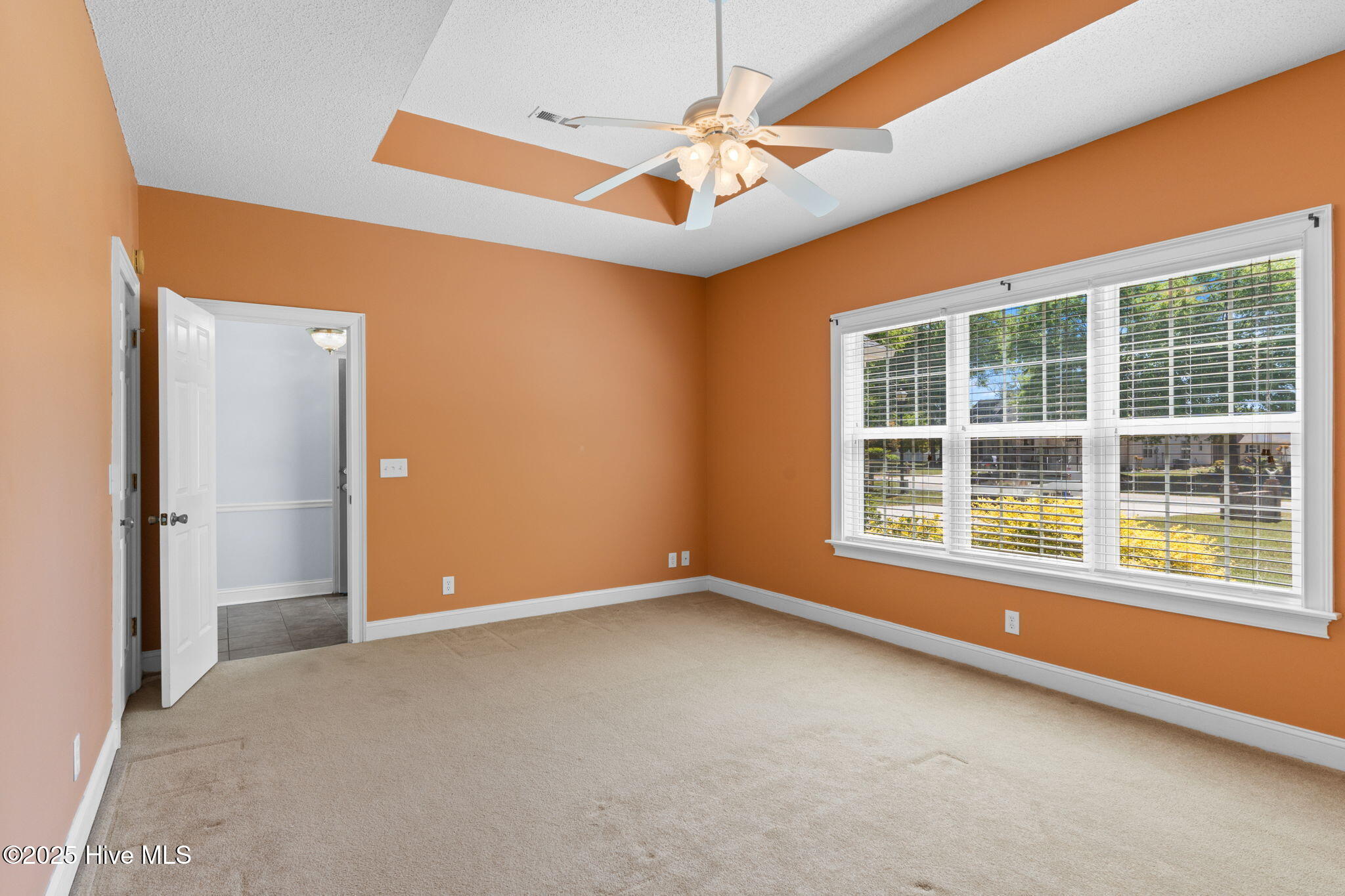 9008 Oak Ridge Plantation Drive Southwest Calabash, NC 28467 - Photo 21 of 39 Primary Bedroom