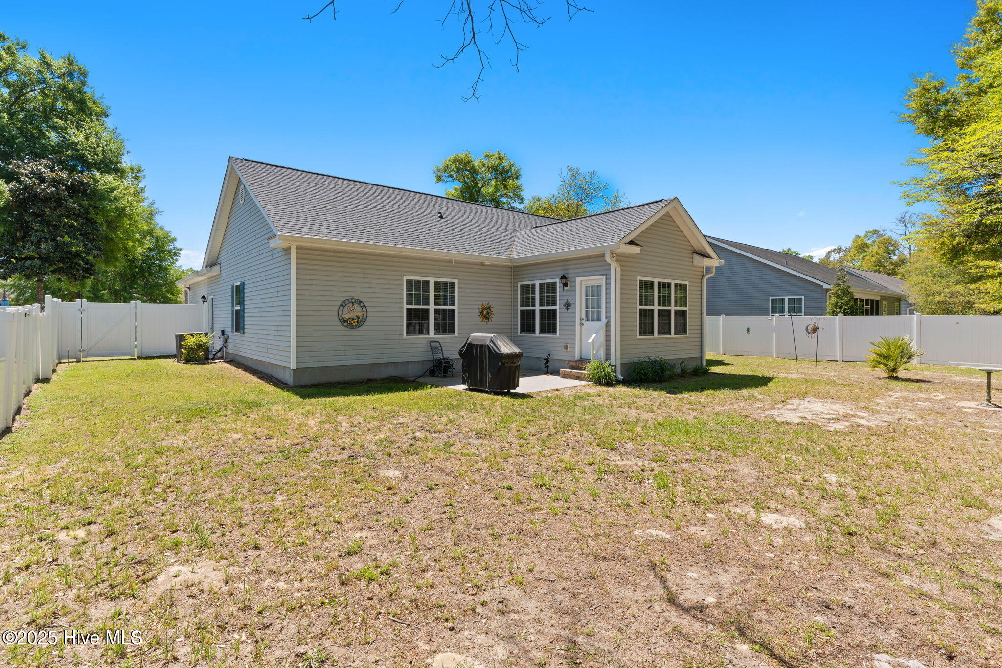 9008 Oak Ridge Plantation Drive Southwest Calabash, NC 28467 - Photo 34 of 39 Backyard