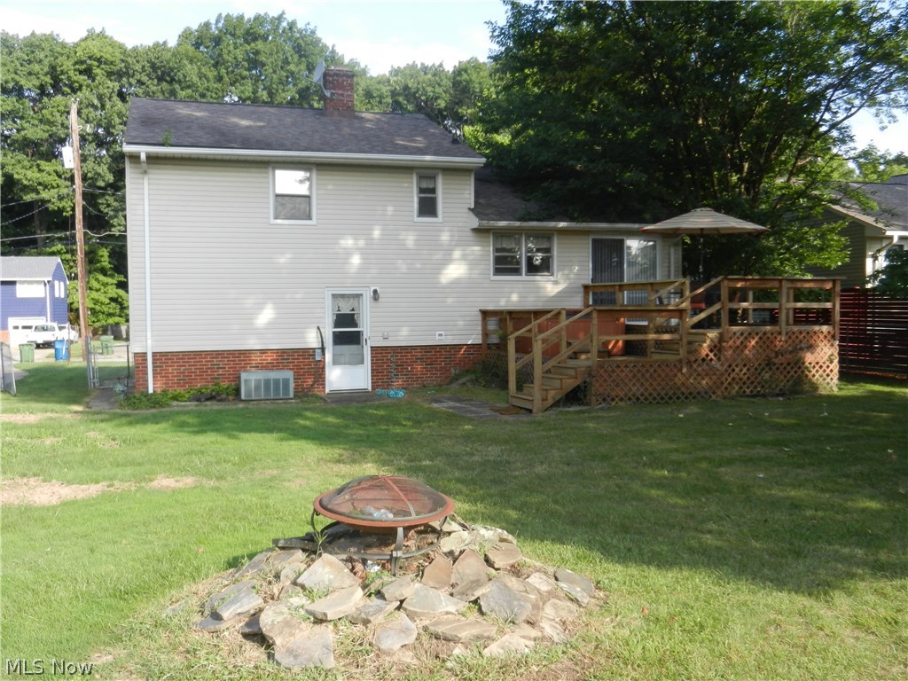 11191 Stoneham Road Cleveland, OH 44130 - Photo 15 of 15