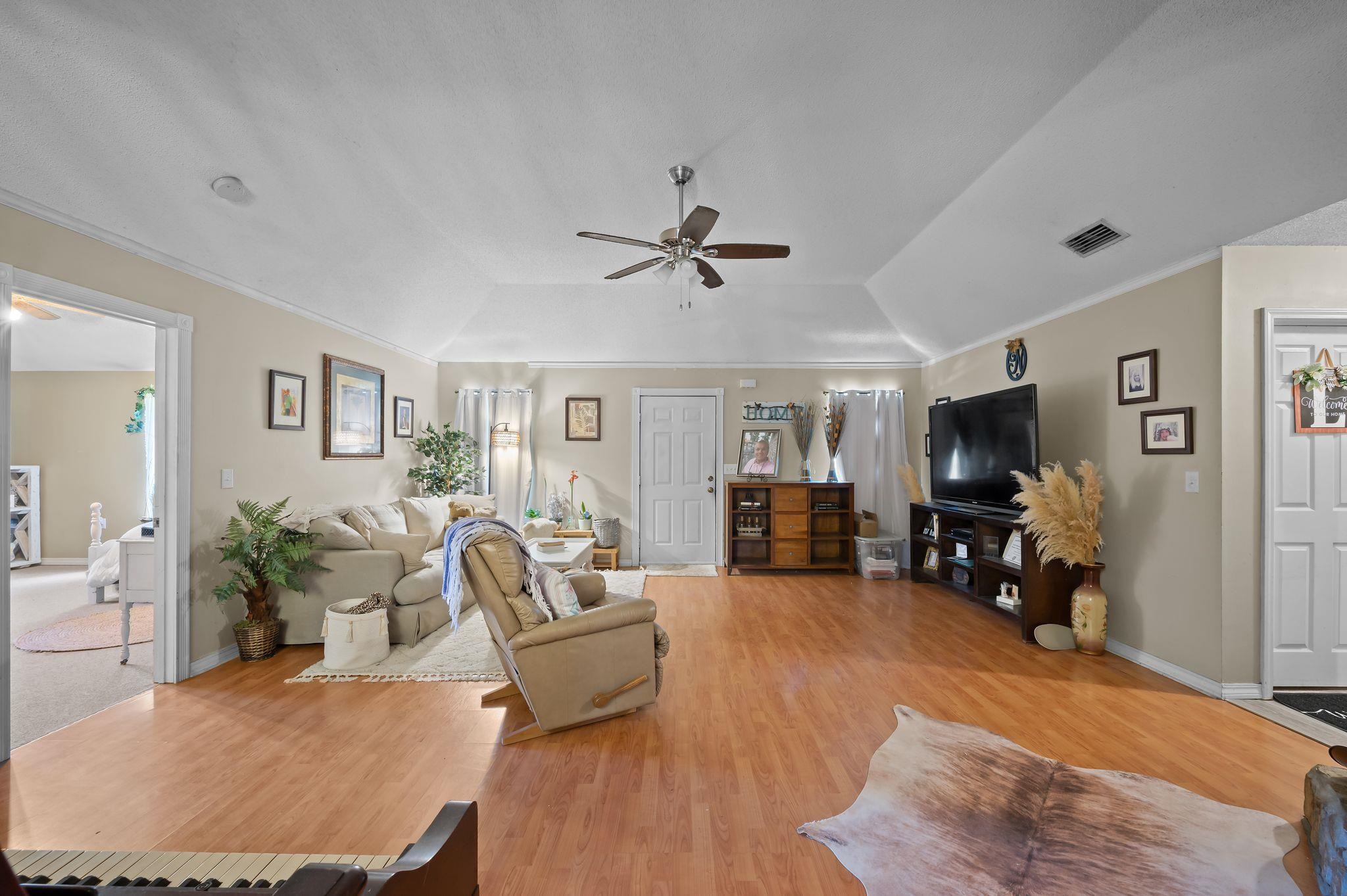 52923 Ammons Road Perdido, AL 36562 - Photo 7 of 35 Living Room