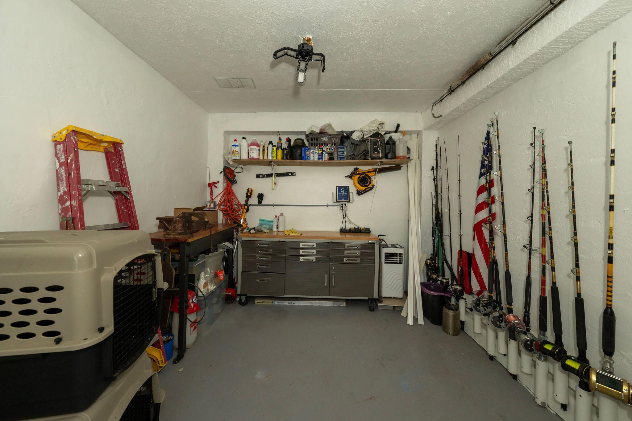 27 Avenue D Key Largo, FL 33037 - Photo 27 of 69 Large Air Condition