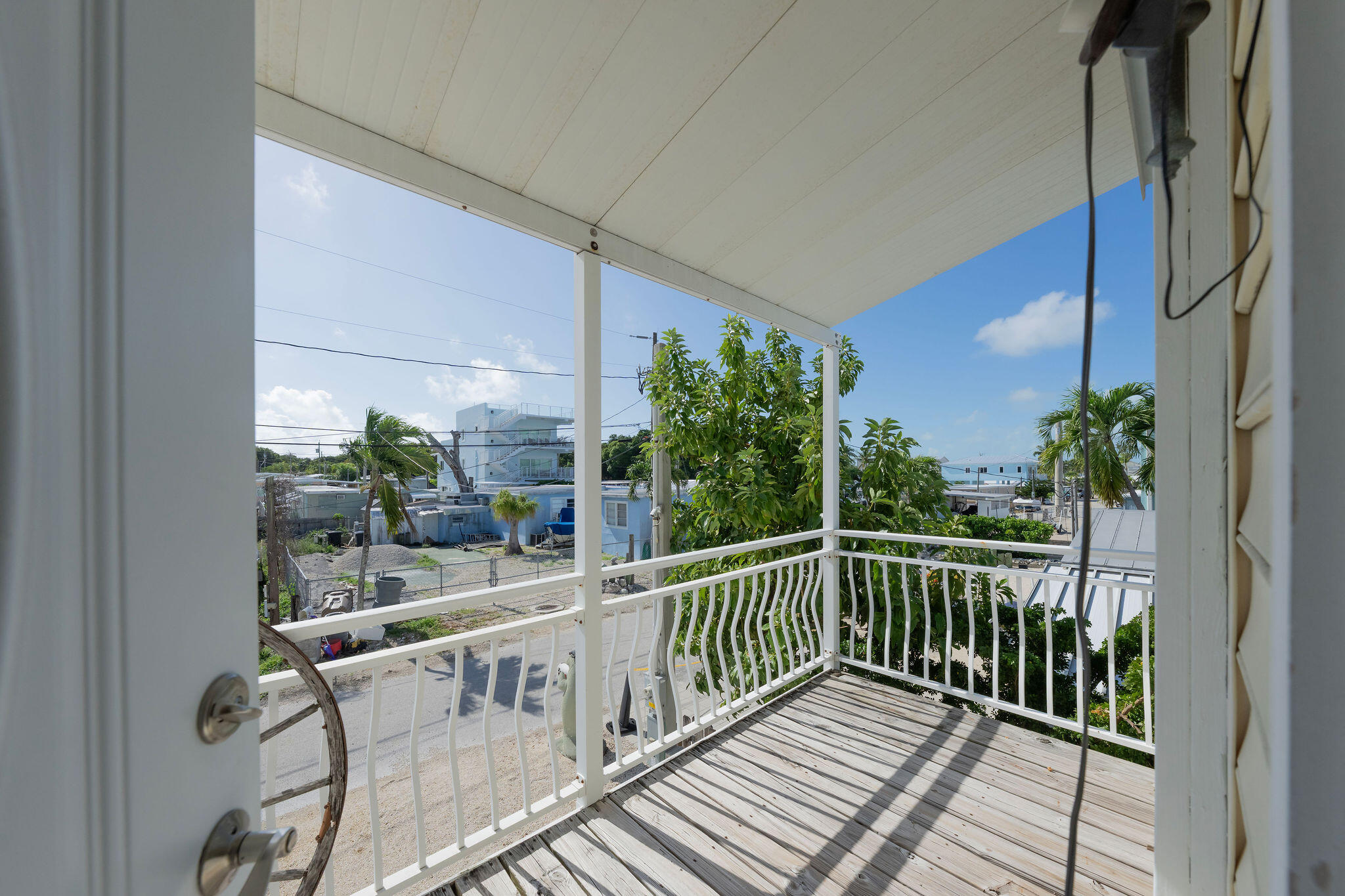 27 Avenue D Key Largo, FL 33037 - Photo 28 of 69 Upstairs balcony