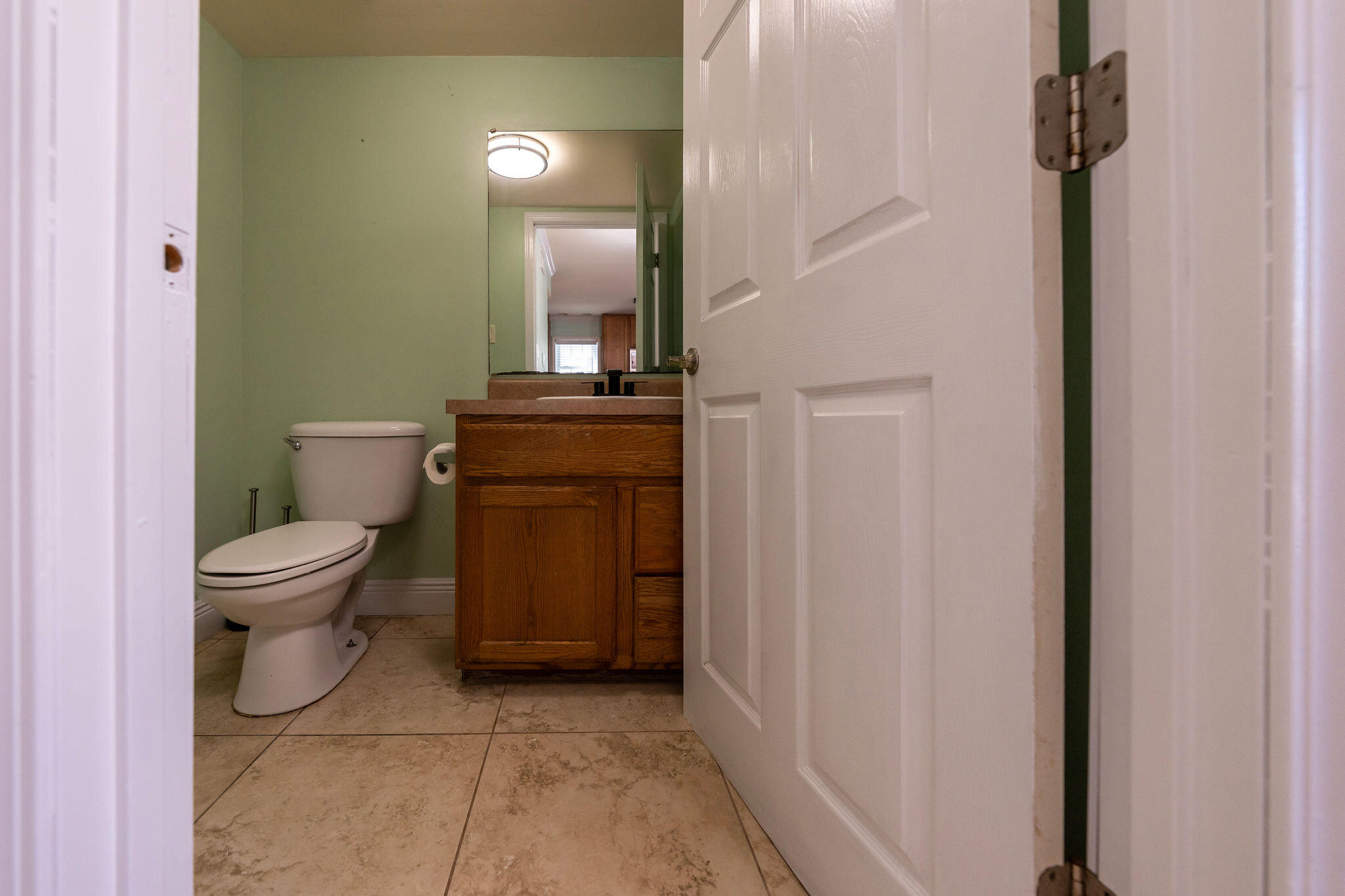 27 Avenue D Key Largo, FL 33037 - Photo 40 of 69 Half Bathroom