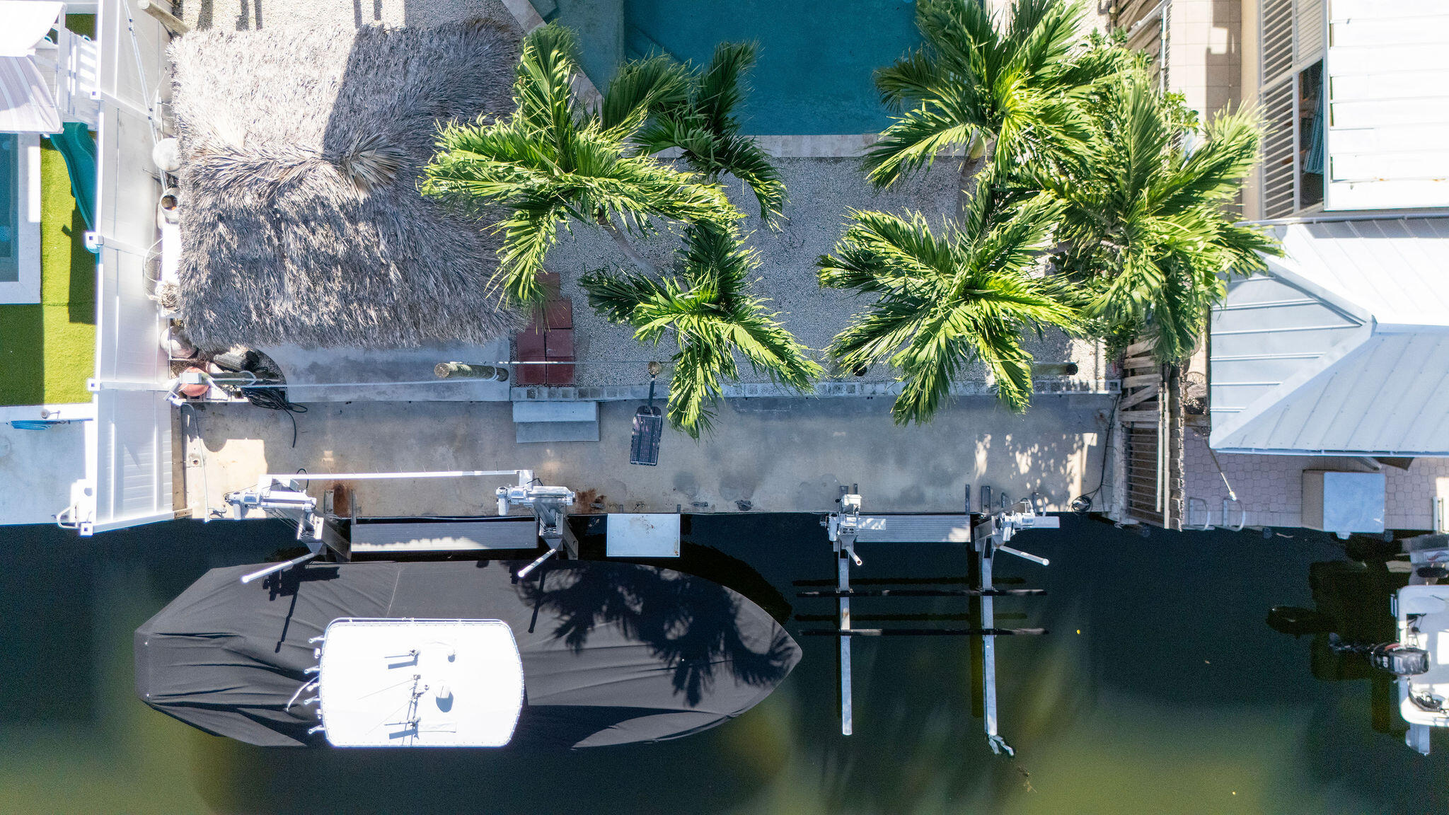 27 Avenue D Key Largo, FL 33037 - Photo 4 of 69 Two Boatlifts
