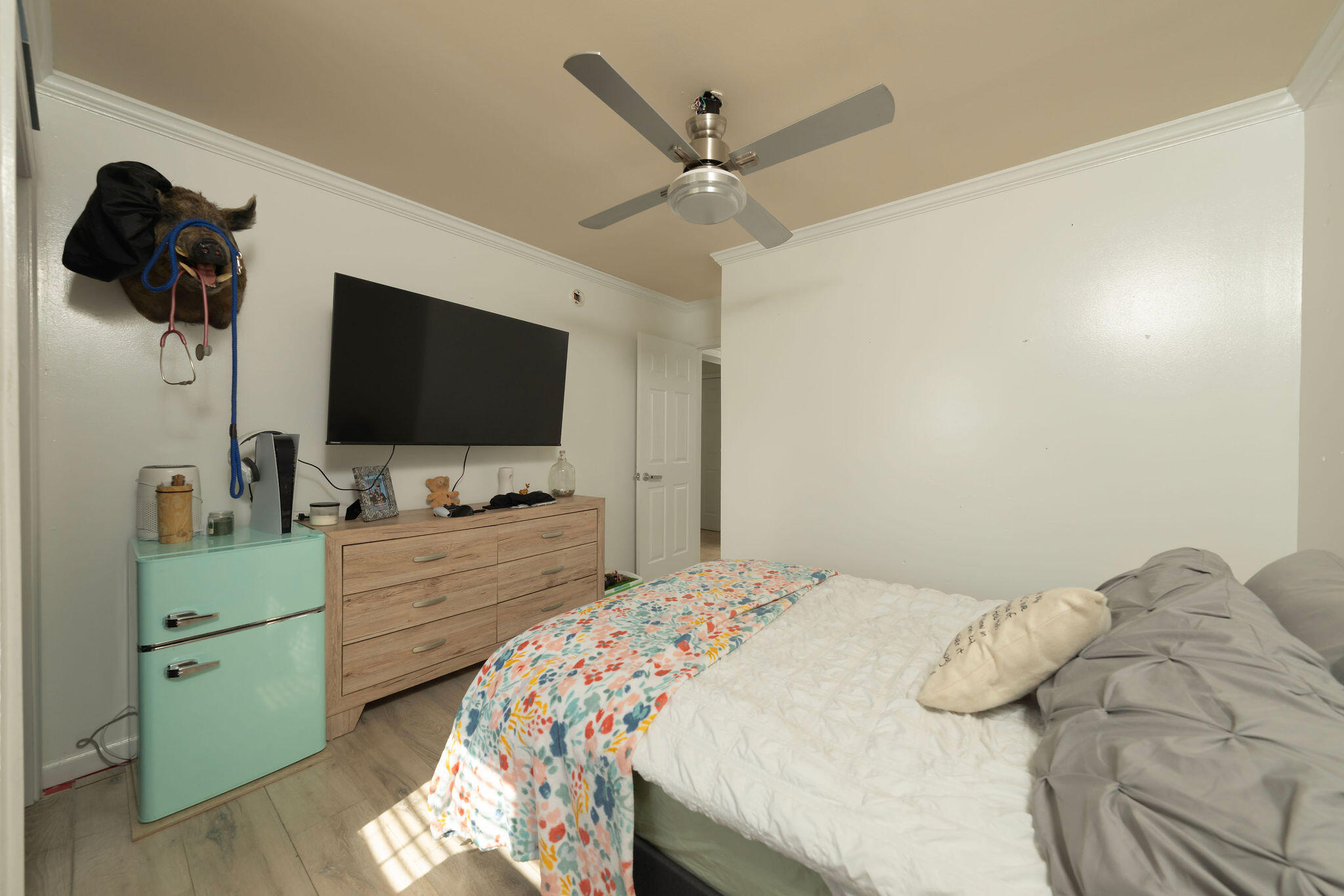 27 Avenue D Key Largo, FL 33037 - Photo 62 of 69 a bedroom with a bed and a flat tv screen on dresser