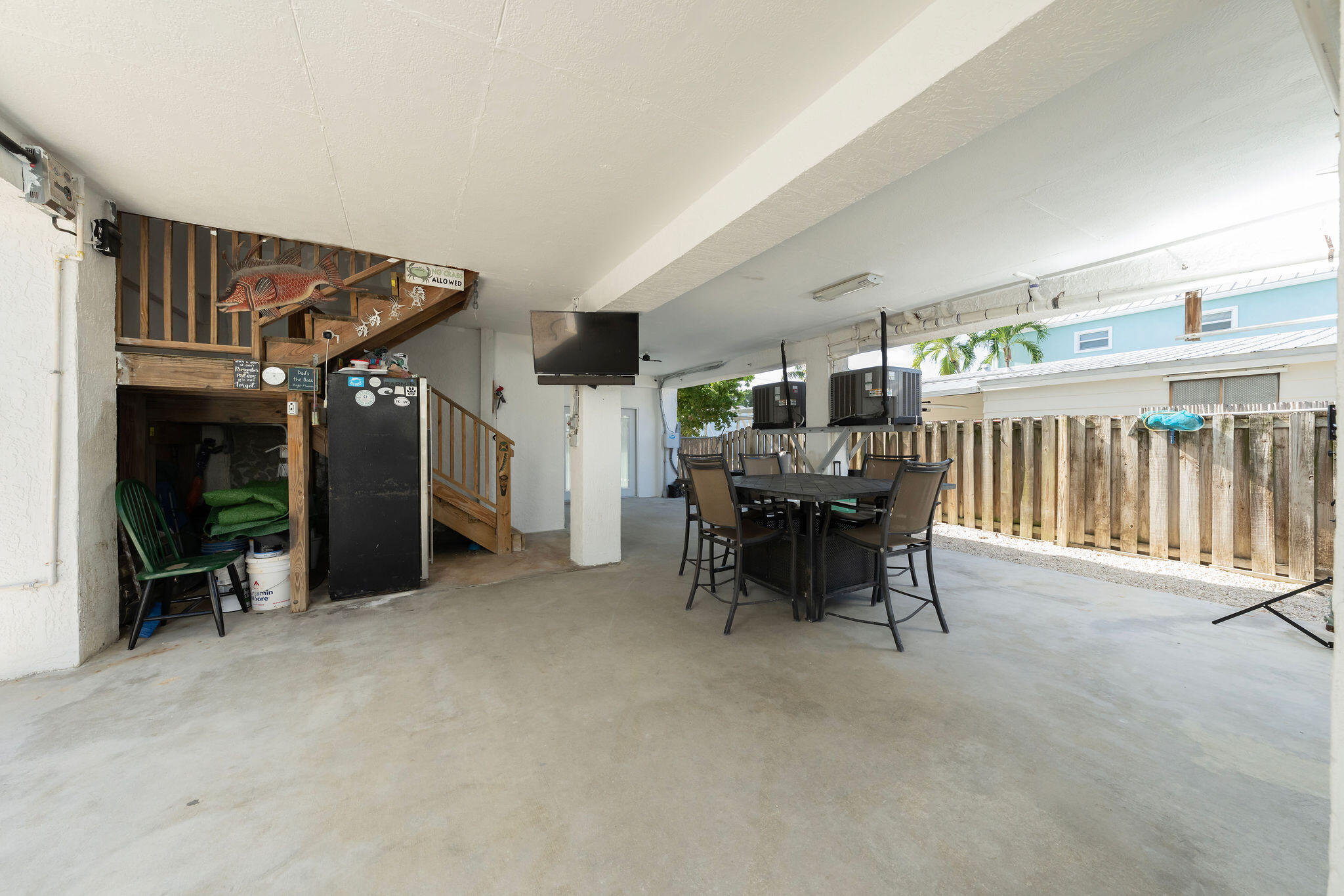 27 Avenue D Key Largo, FL 33037 - Photo 9 of 69 Covered Patio