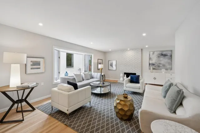 $4,888,000 | 50 Los Altos Avenue, Los Altos, CA 94022