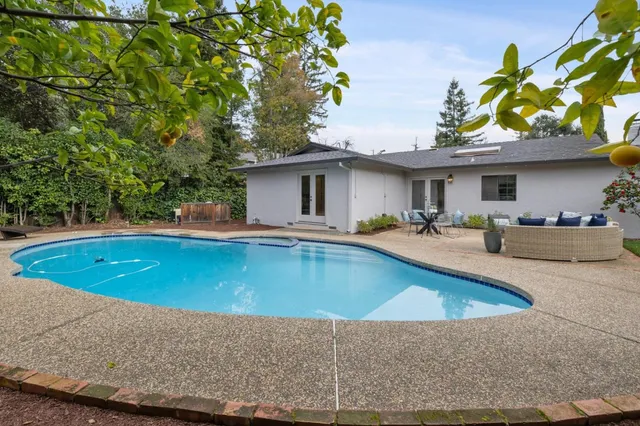 $4,888,000 | 50 Los Altos Avenue, Los Altos, CA 94022