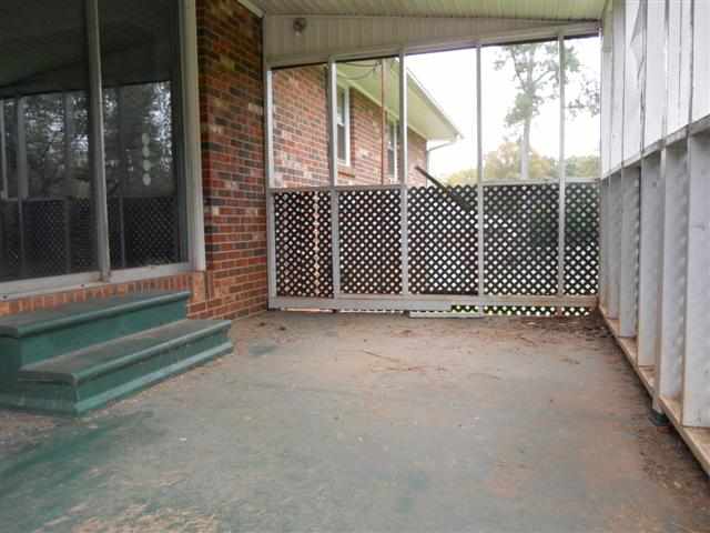 623 Ivy Circle Anderson, SC 29621 - Photo 10 of 14 Gallery Image 10