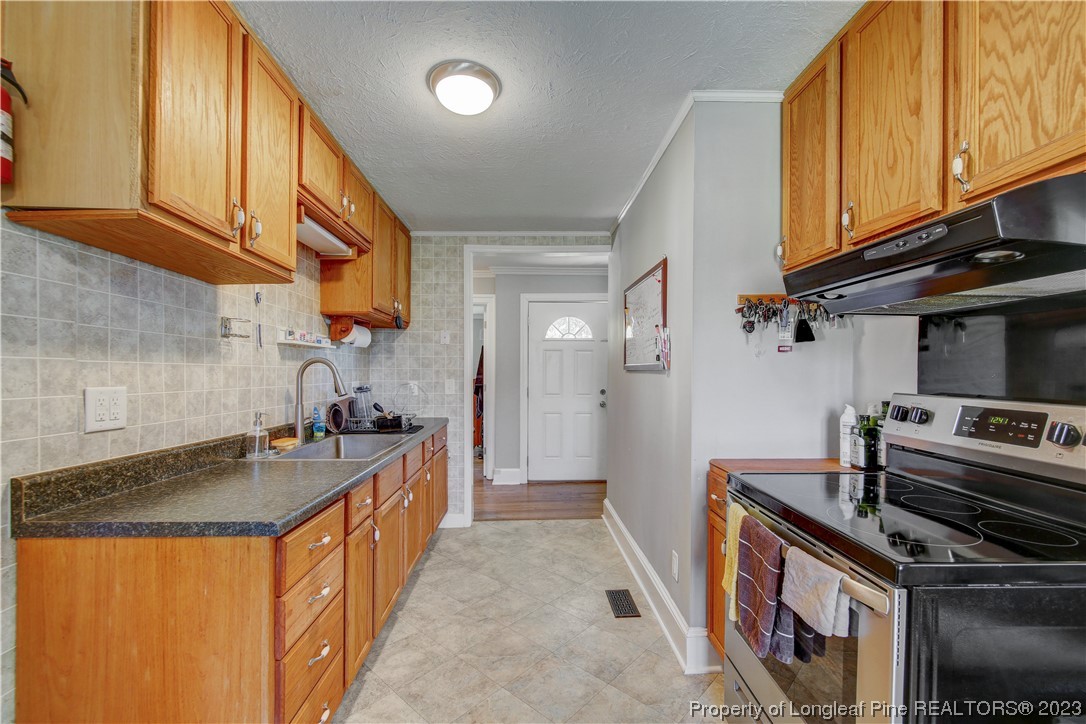 660 Pendergraft Road Bunnlevel, NC 28323 - Photo 10 of 27 Gallery Image 10
