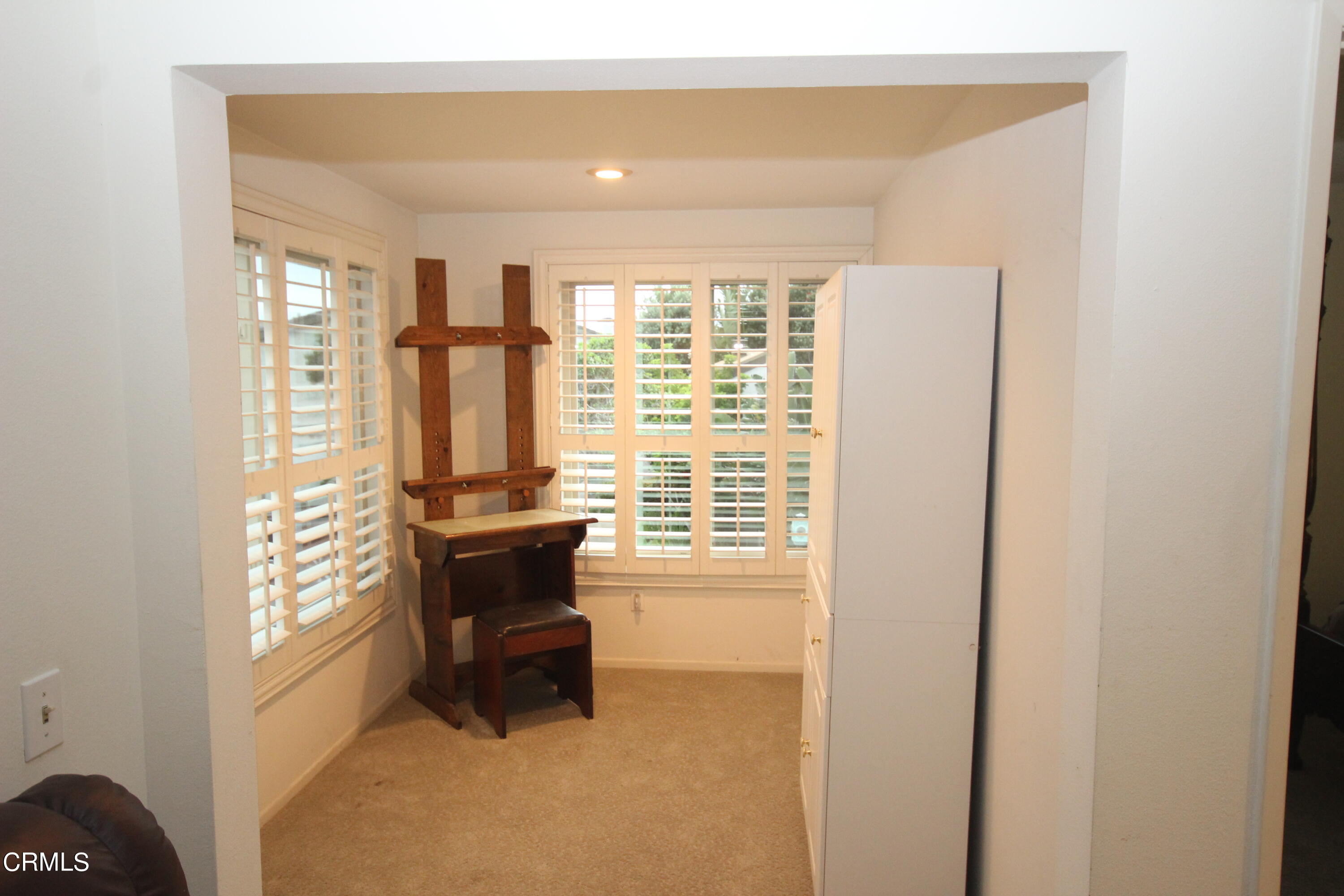 3354 Sunset Lane Oxnard, CA 93035 - Photo 7 of 12 a view of a livingroom with furniture