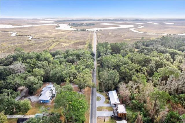 $329,000 | 1076 Blue N Hall Road, Darien, GA 31305