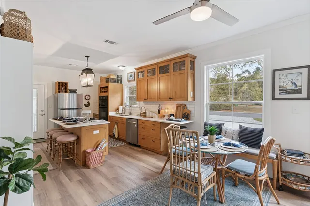 $329,000 | 1076 Blue N Hall Road, Darien, GA 31305