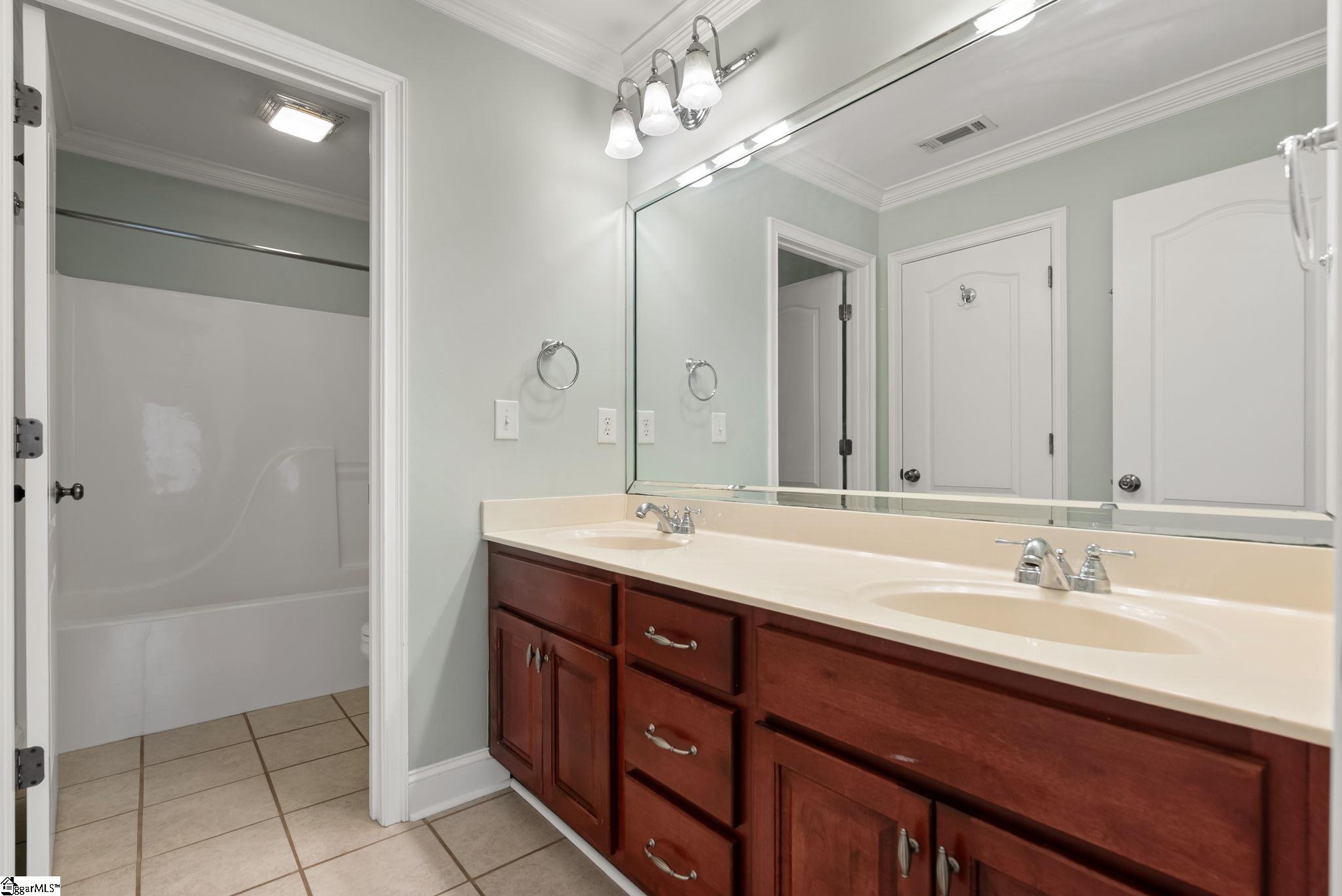 413 Kilgore Farms Circle Simpsonville, SC 29681 - Photo 32 of 39