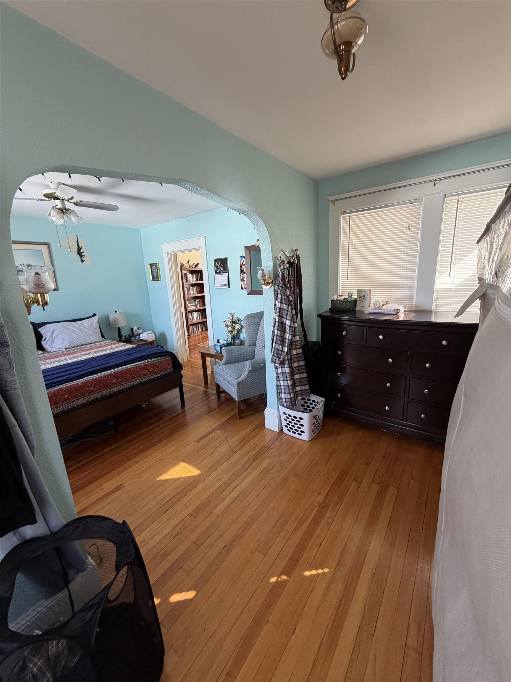 47 Morgan Street Manchester, NH 03102 - Photo 13 of 28