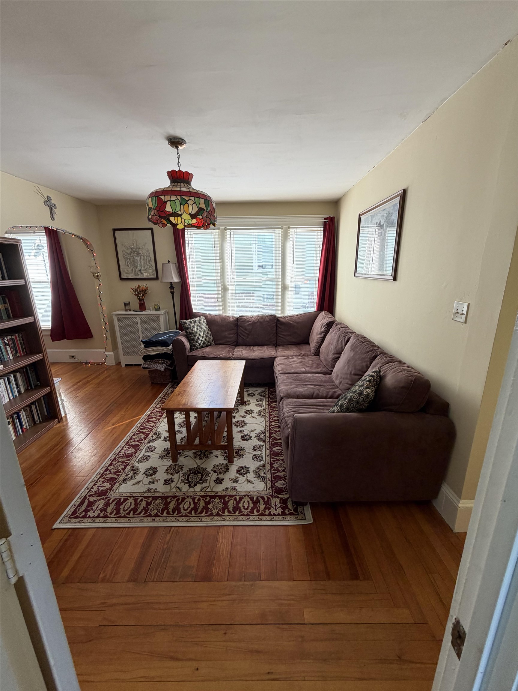 47 Morgan Street Manchester, NH 03102 - Photo 4 of 28