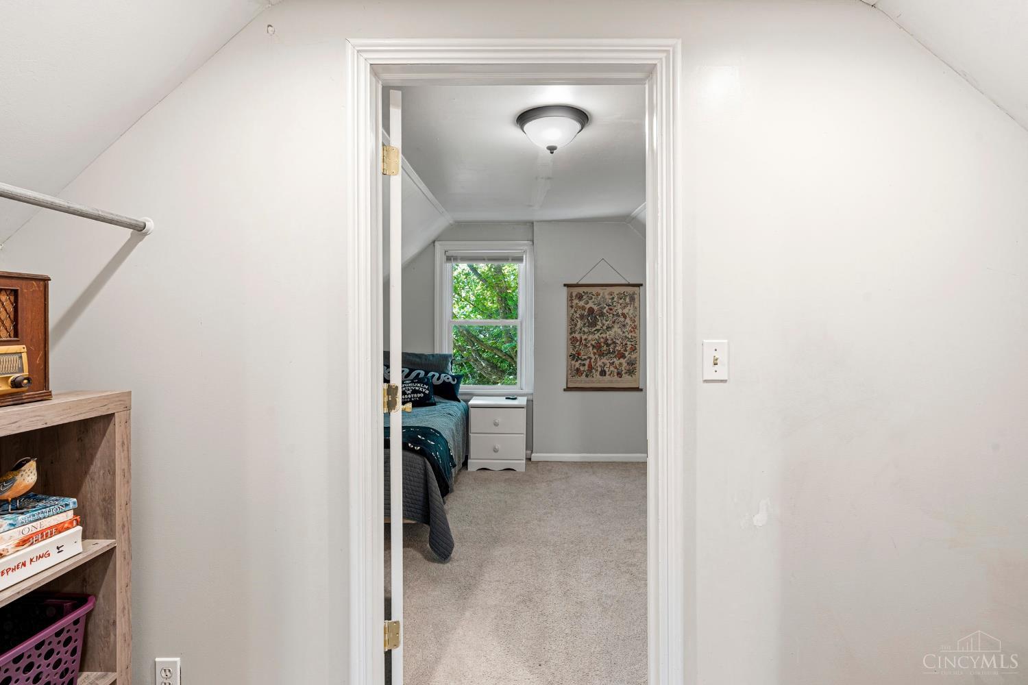 3028 Diehl Road Cincinnati, OH 45211 - Photo 30 of 52