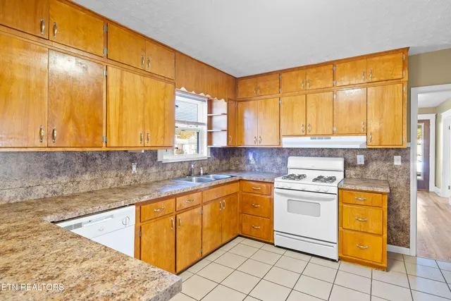 $335,000 | 1539 Boyle Street, Alcoa, TN 37701