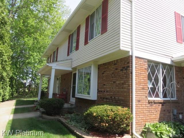 51182 South Foster Road New Baltimore, MI 48047 - Photo 1 of 42 IMG_7220.JPG