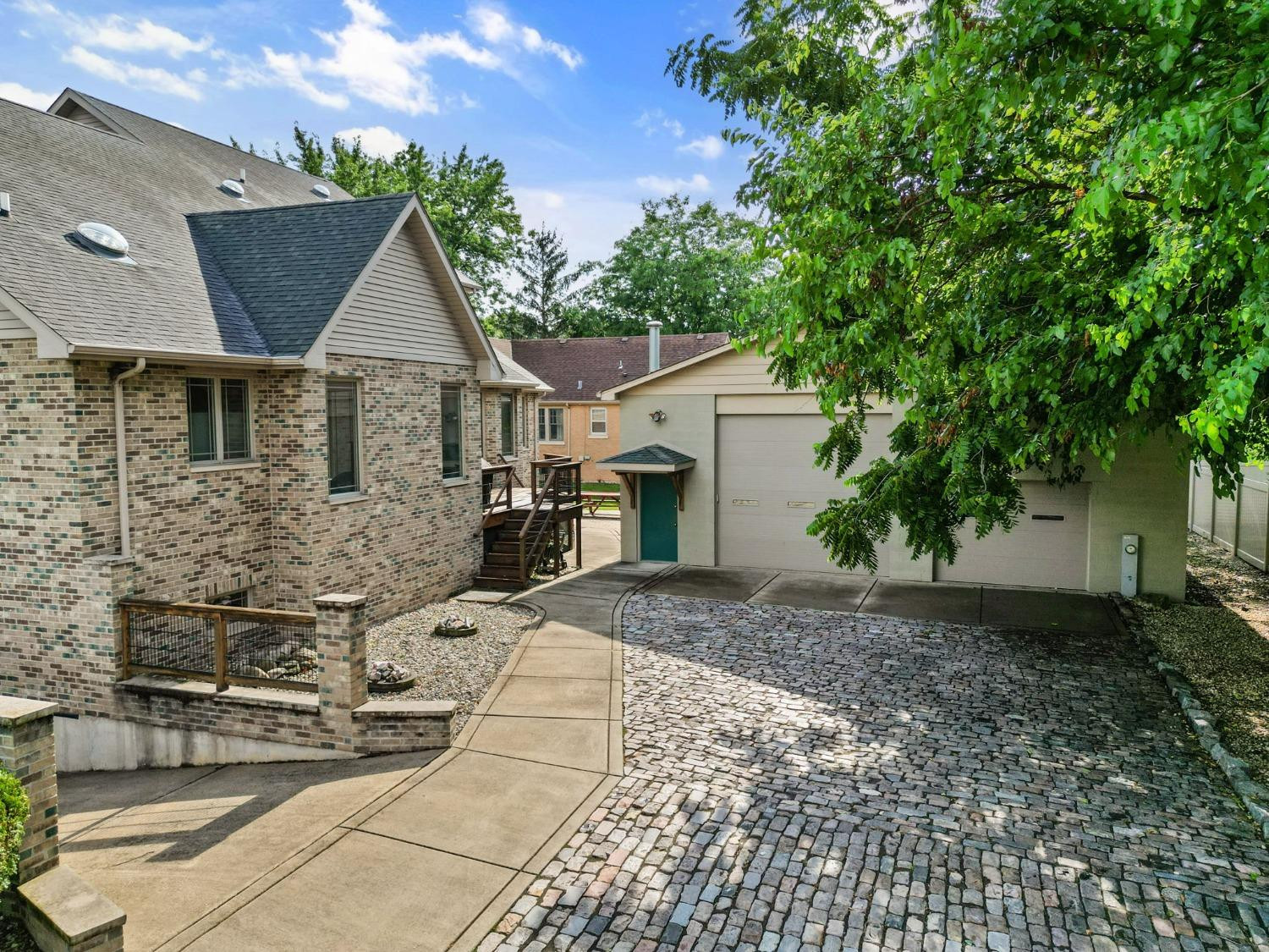 1435 Ridge Road Munster, IN 46321 - Photo 11 of 63 a view of a yard in front of house