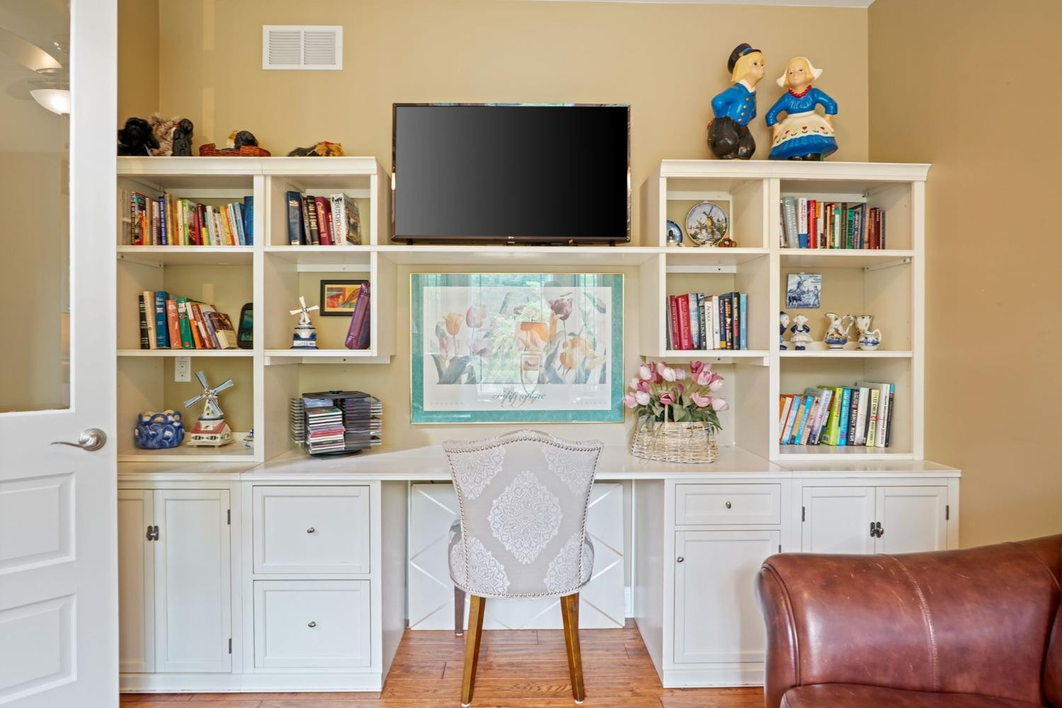 1435 Ridge Road Munster, IN 46321 - Photo 15 of 63 1500x1000