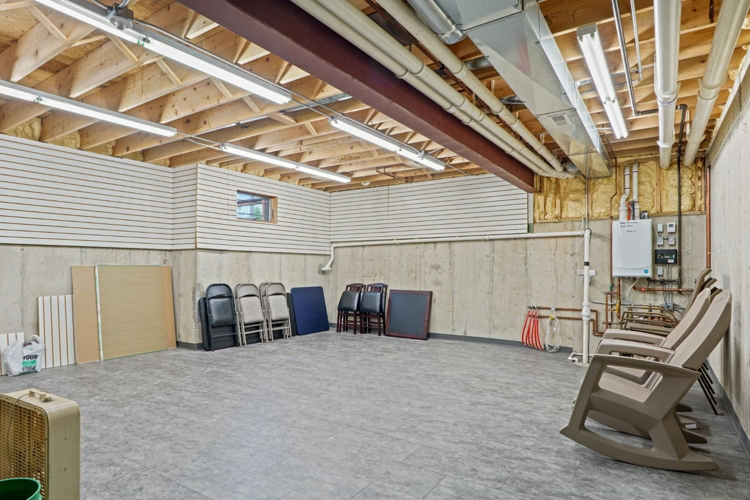 1435 Ridge Road Munster, IN 46321 - Photo 39 of 63 a view of livingroom with furniture