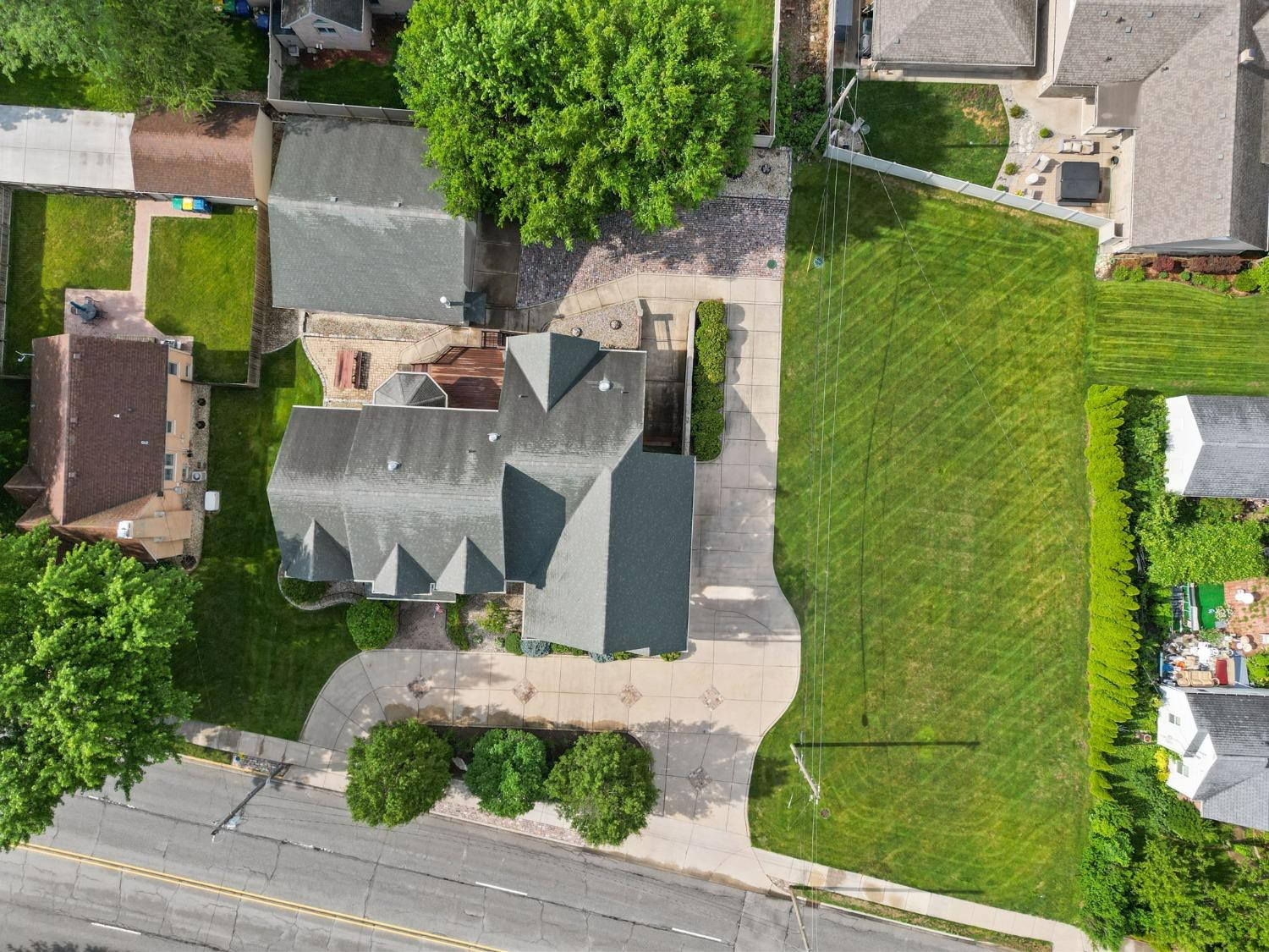 1435 Ridge Road Munster, IN 46321 - Photo 7 of 63 an aerial view of a house with garden space and street view