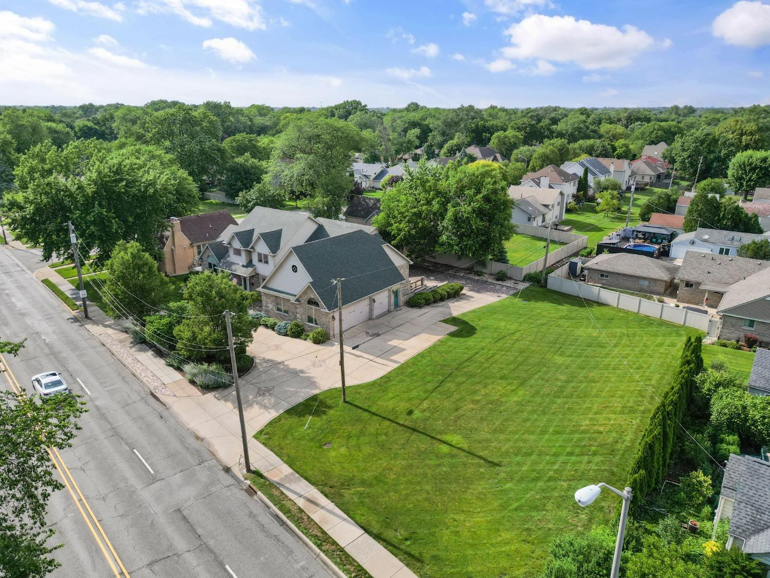 1435 Ridge Road Munster, IN 46321 - Photo 8 of 63 1500x1125